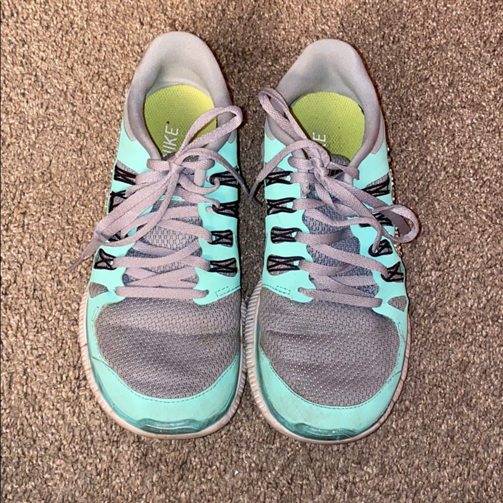 Tiffany Blue Nike Shoes W Diamonds 💎